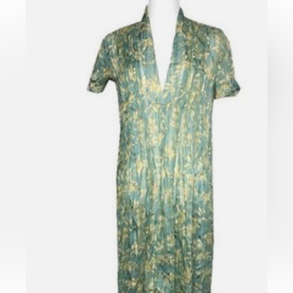 rag & bone Green floral chiffon dress
Green and Tan Maxi (Large)